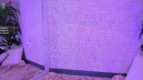 Snapshot of danna_ortega_ chatting on July 28, 3:21 pm Danna Ortega online show from July 28, 3:21 pm
