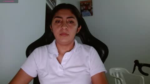 Danna online show from May 2, 9:31 pm