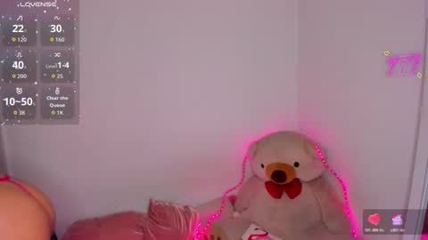 Danna Rhodes online show from April 28, 4:39 am