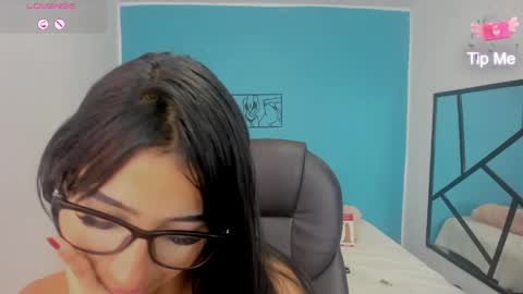 Snapshot of danna_said chatting on June 3, 3:50 pm Danna online show from June 3, 3:50 pm