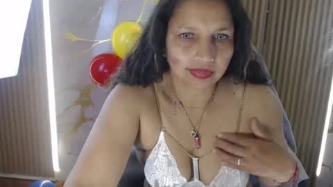 Snapshot of danna_sg chatting on June 18, 4:46 am danna_sg online show from June 18, 4:46 am