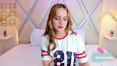 Danna  online show from December 5, 11:30 am