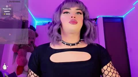 Snapshot of dannadolls chatting on March 13, 6:47 pm dannadolls online show from March 13, 6:47 pm