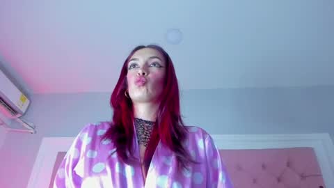 Snapshot of dannaflame_ chatting on April 11, 7:45 am Danna online show from April 11, 7:45 am