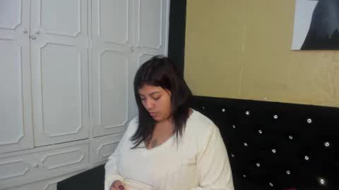 Snapshot of dannagarza chatting on February 11, 4:44 am Danna Garza online show from February 11, 4:44 am