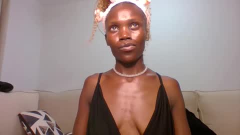 dannamikayla online show from December 5, 4:47 pm