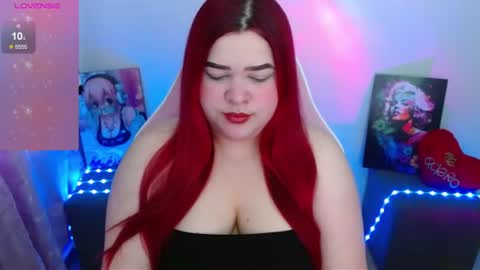 Snapshot of dannie_sofie chatting on August 2, 11:03 pm Maddisoon online show from August 2, 11:03 pm
