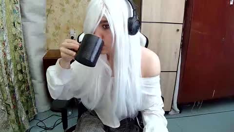 Snapshot of danniielll chatting on October 22, 6:07 pm HilmarZ online show from October 22, 6:07 pm