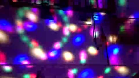 Snapshot of danny456672 chatting on April 16, 2:01 am danny456672 online show from April 16, 2:01 am