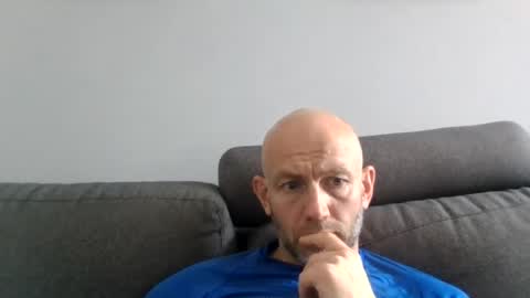 Snapshot of danny81boy chatting on June 13, 12:36 pm danny81boy online show from June 13, 12:36 pm