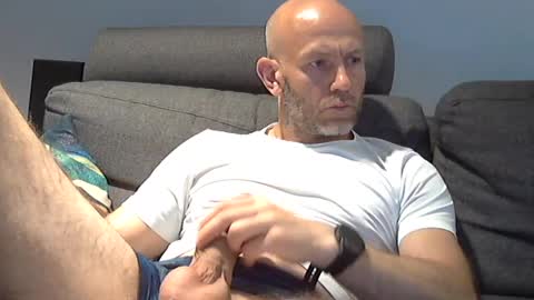 Snapshot of danny81boy chatting on July 1, 6:40 pm danny81boy online show from July 1, 6:40 pm