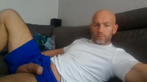 Snapshot of danny81boy chatting on July 25, 9:29 am danny81boy online show from July 25, 9:29 am