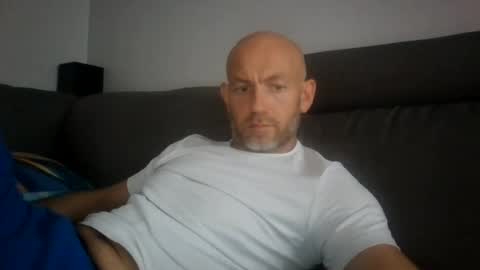 Snapshot of danny81boy chatting on July 26, 12:34 pm danny81boy online show from July 26, 12:34 pm
