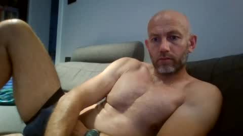 Snapshot of danny81boy chatting on July 30, 6:18 pm danny81boy online show from July 30, 6:18 pm
