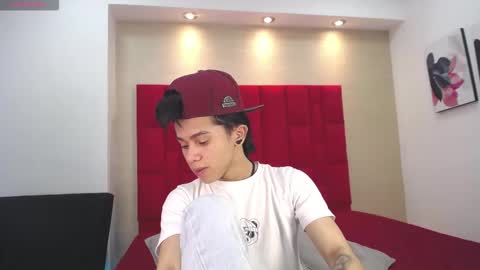 Danny online show from November 1, 1:13 pm