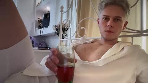 danny online show from October 17, 11:57 am