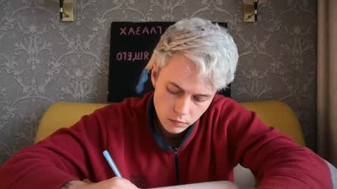 Snapshot of danny_love01 chatting on May 27, 5:10 pm danny online show from May 27, 5:10 pm