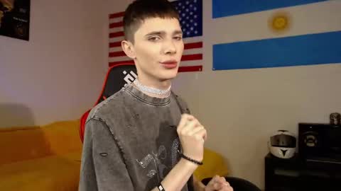 Danny online show from November 13, 10:25 am