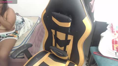 Snapshot of danny_sweettt chatting on January 4, 7:03 am danny..........  guys I have onlyfans follow me I am new I want to share with you many things I love you online show from January 4, 7:03 am