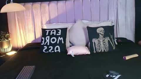 Dannyaa online show from October 2, 12:23 pm