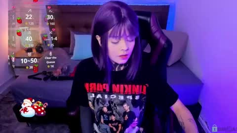 dannyblersack online show from November 18, 9:19 pm