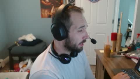 Snapshot of dannyboyx69 chatting on January 14, 2:44 pm dannyboyx69 online show from January 14, 2:44 pm