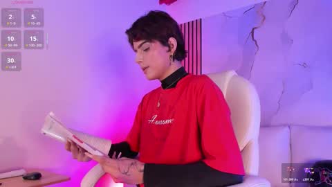 DANNYSA  online show from October 28, 10:45 pm