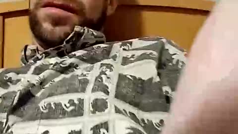 Snapshot of dano9696 chatting on February 24, 6:00 am dano9696 online show from February 24, 6:00 am