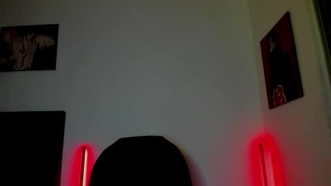 Snapshot of dante_franco chatting on October 15, 2:01 am dante_franco online show from October 15, 2:01 am