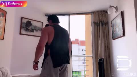 Snapshot of dante_franco chatting on July 15, 10:37 pm dante_franco online show from July 15, 10:37 pm