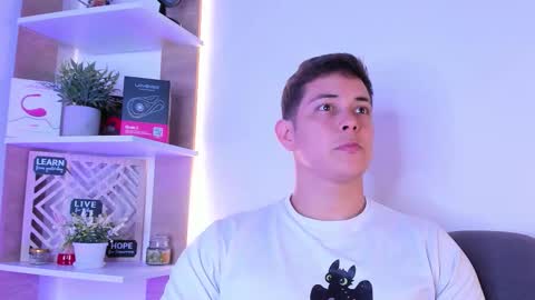 Dante online show from March 8, 9:29 pm