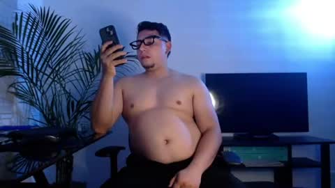 Snapshot of dante_xo chatting on July 1, 11:26 pm A L E J A N D R O online show from July 1, 11:26 pm