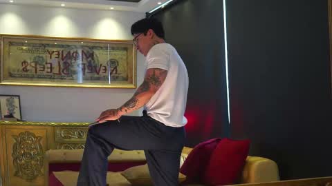 Snapshot of dantecoppolaa chatting on November 30, 5:50 pm Dante coppola online show from November 30, 5:50 pm