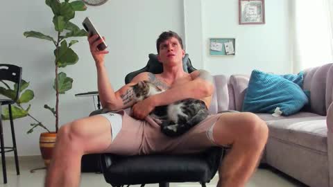 Dante online show from December 18, 6:47 pm