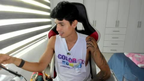 X Dante7373574 online show from June 7, 10:02 pm