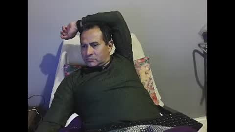 dantehot82 online show from January 12, 7:32 am