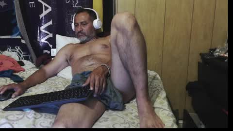 Snapshot of dantehot82 chatting on June 10, 11:24 pm dantehot82 online show from June 10, 11:24 pm
