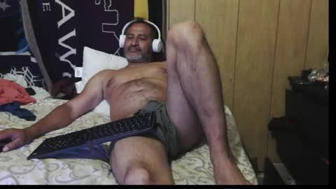 Snapshot of dantehot82 chatting on June 11, 12:32 am dantehot82 online show from June 11, 12:32 am