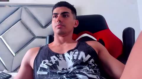 Snapshot of danterouxx chatting on May 20, 6:36 pm Dante online show from May 20, 6:36 pm