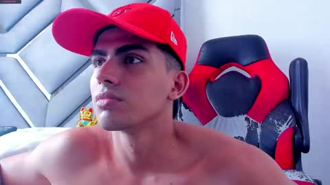 Snapshot of danterouxx chatting on May 22, 6:35 pm Dante online show from May 22, 6:35 pm