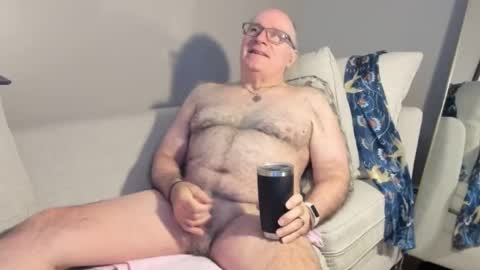 Snapshot of dantes_lion chatting on October 29, 6:59 am Mark online show from October 29, 6:59 am