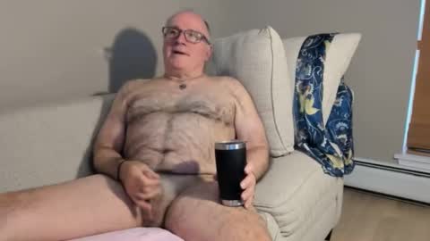 Snapshot of dantes_lion chatting on November 15, 7:32 pm Mark online show from November 15, 7:32 pm