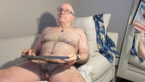 Snapshot of dantes_lion chatting on November 19, 7:19 am Mark online show from November 19, 7:19 am