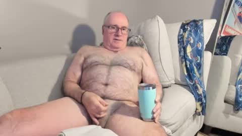 Snapshot of dantes_lion chatting on December 13, 7:53 pm Mark online show from December 13, 7:53 pm