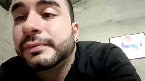 Snapshot of dantesatrianii chatting on January 1, 6:05 am Dante online show from January 1, 6:05 am