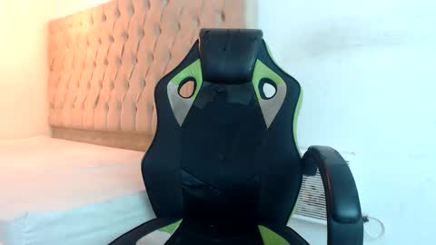 dantex_ online show from November 28, 3:31 am