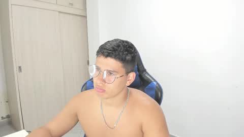 Dantraxx online show from February 21, 6:48 pm