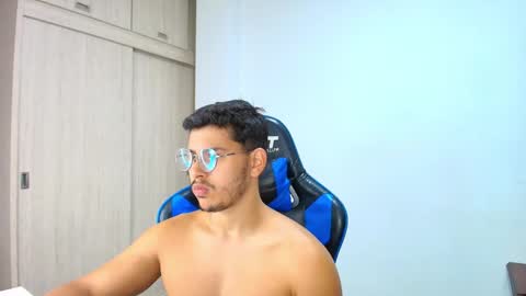 Dantraxx online show from September 23, 1:19 am