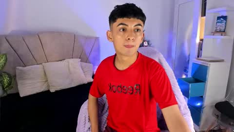 DAN VIANNY online show from December 4, 4:38 pm