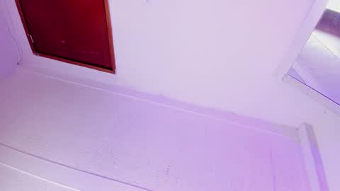 Snapshot of dany_brownie chatting on January 21, 9:57 am hi im DanyBest Squirter here on cb online show from January 21, 9:57 am